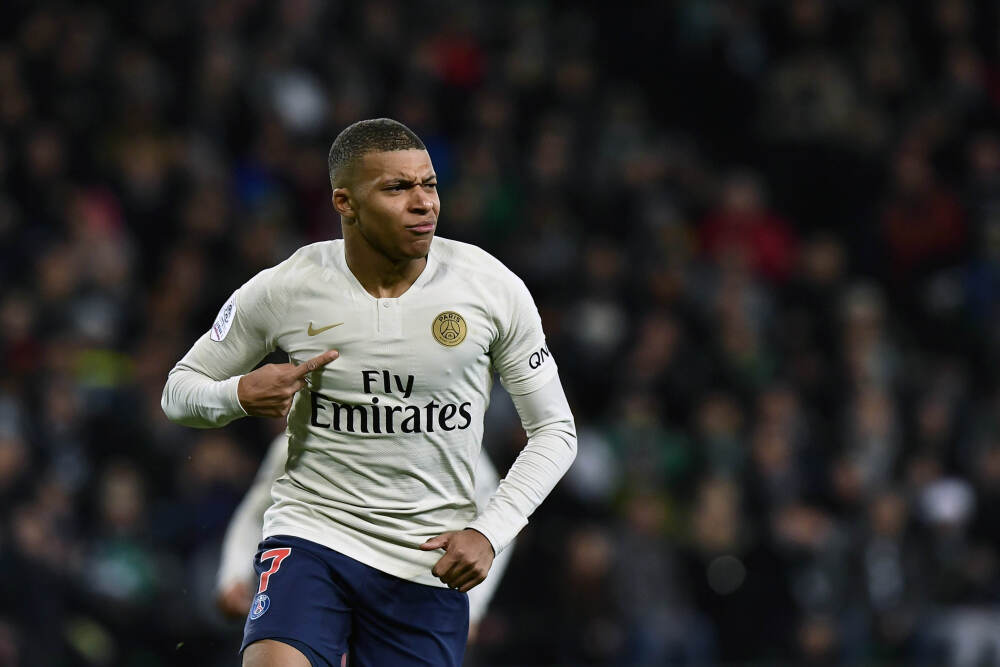 “私募魔女”李蓓再次高喊地产“十年一遇大拐点”, 业内怎么看?